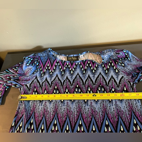 Bob Mackie Wearable Art Quarter Sleeve Top - Picture 4 of 6